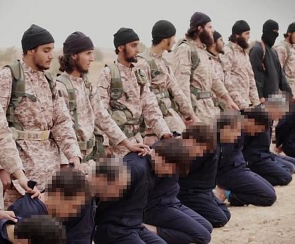 Fotogramma dal video dell'esecuzione multipla dello Stato Islamico