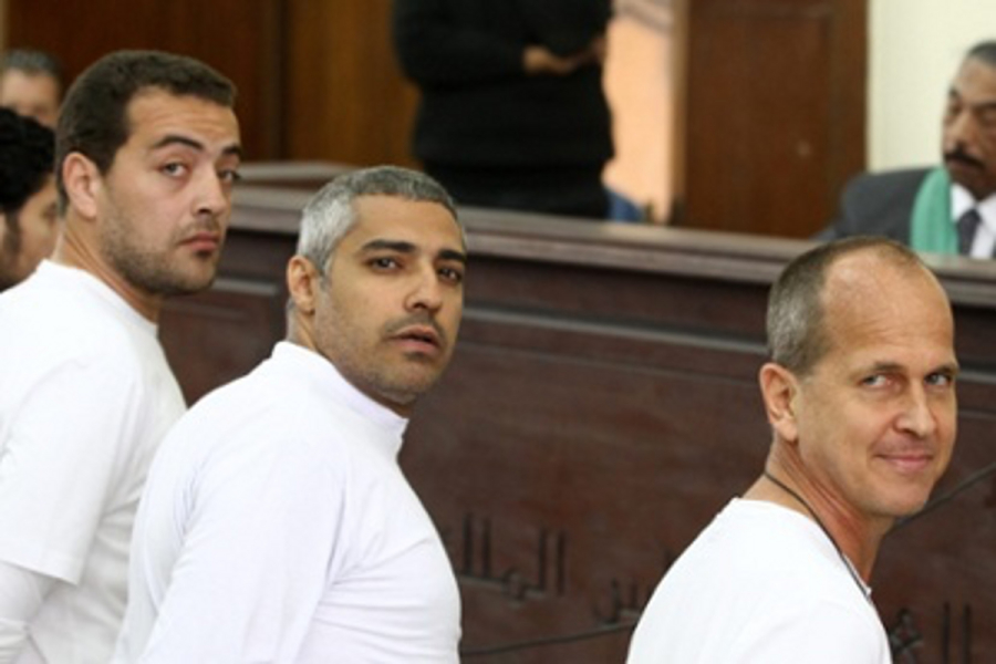 I tre giornalisti di Al Jazeera arrestati per affiliazione terroristica