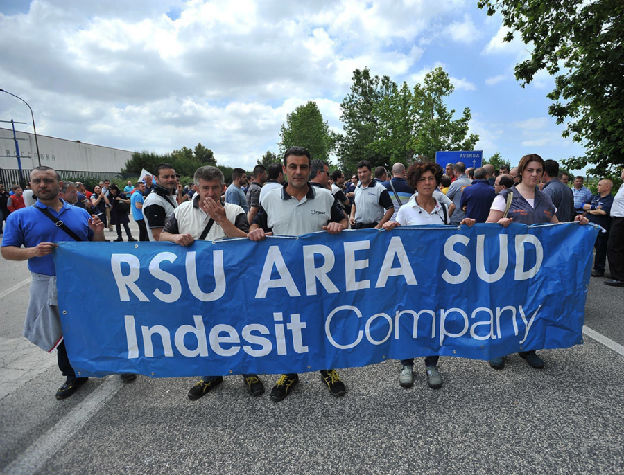 Protesta lavoratori Indesit - Foto Felice De Martino